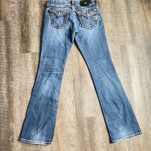 Miss me jeans. Used. In great shape. Size 27.